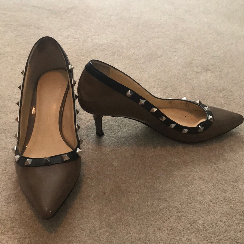 Studded heals